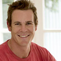 Aaron Jeffery Photo 3